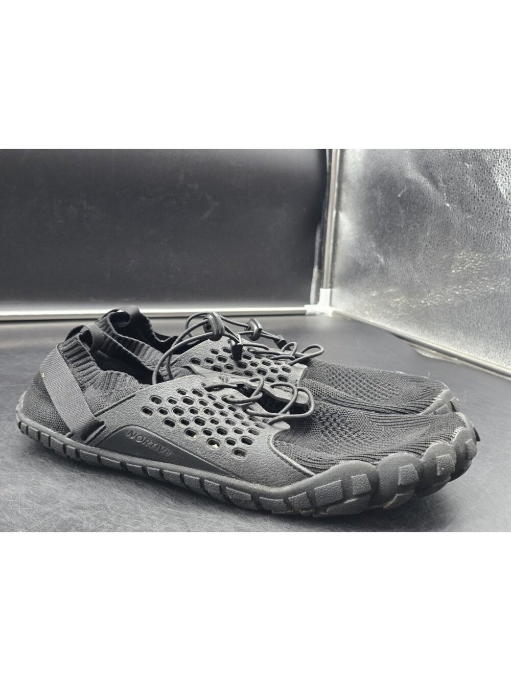 NORTIV8 TREKMAN-2 Water Shoes Mens Size 13 Black Mesh Stained Beach Sneakers